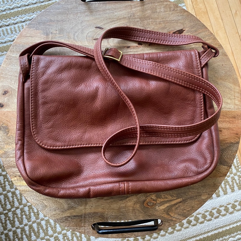 Beautiful Handmade Leather Messenger Bag Gem